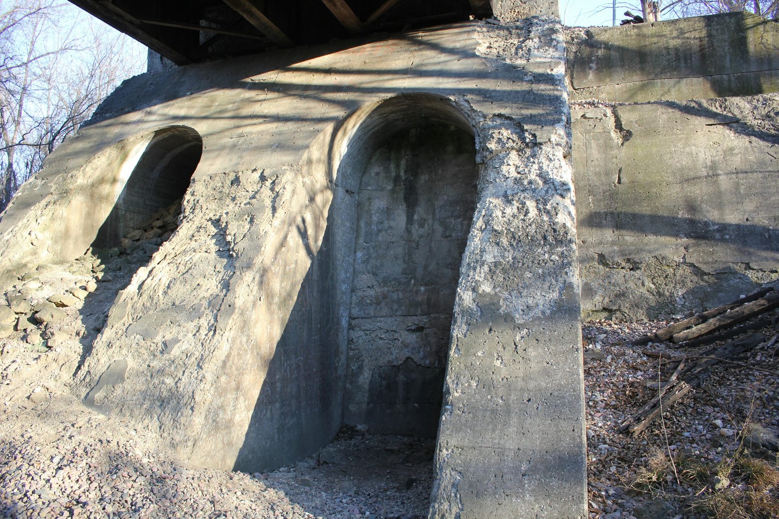 Details of east abutment